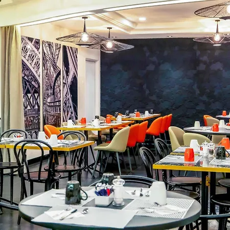 Novotel Paris 17-3